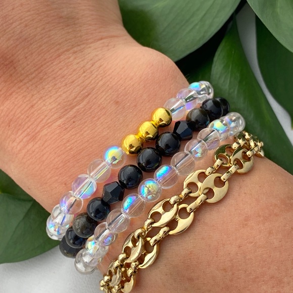 Beaded Transparent Stretch Glass Bracelet - Picture 2 of 5